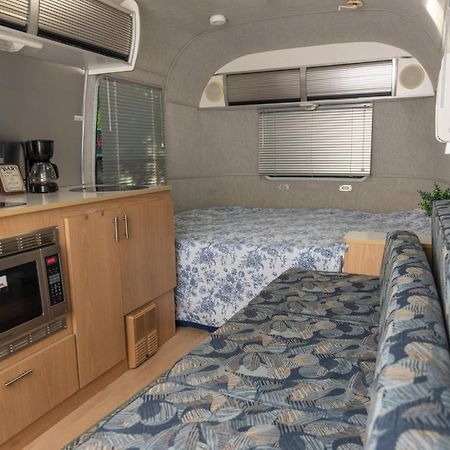 Airstream In The Center Of It All Miami Ngoại thất bức ảnh